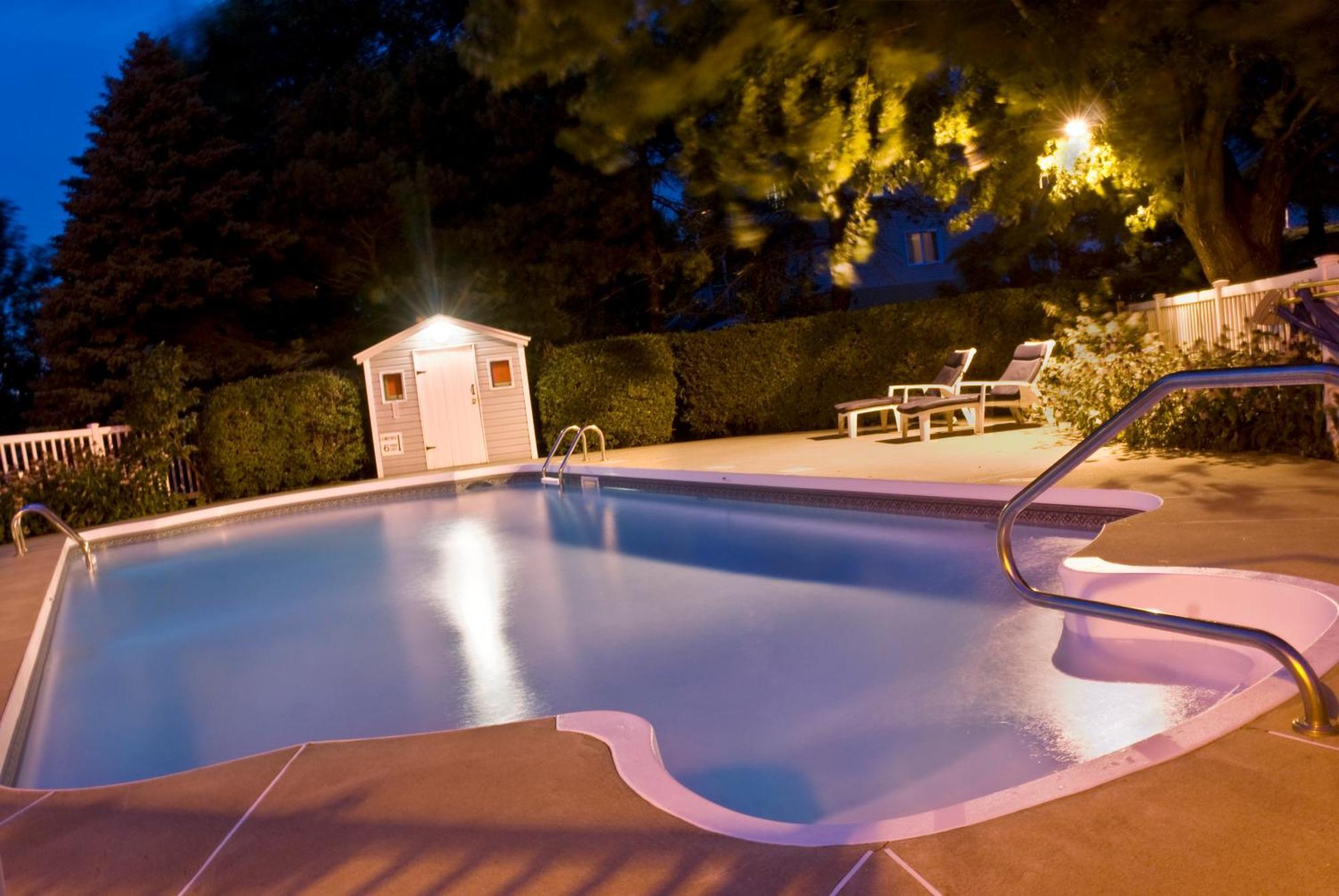 Motel Belle Riviere Saint-Jean-sur-Richelieu ภายนอก รูปภาพ