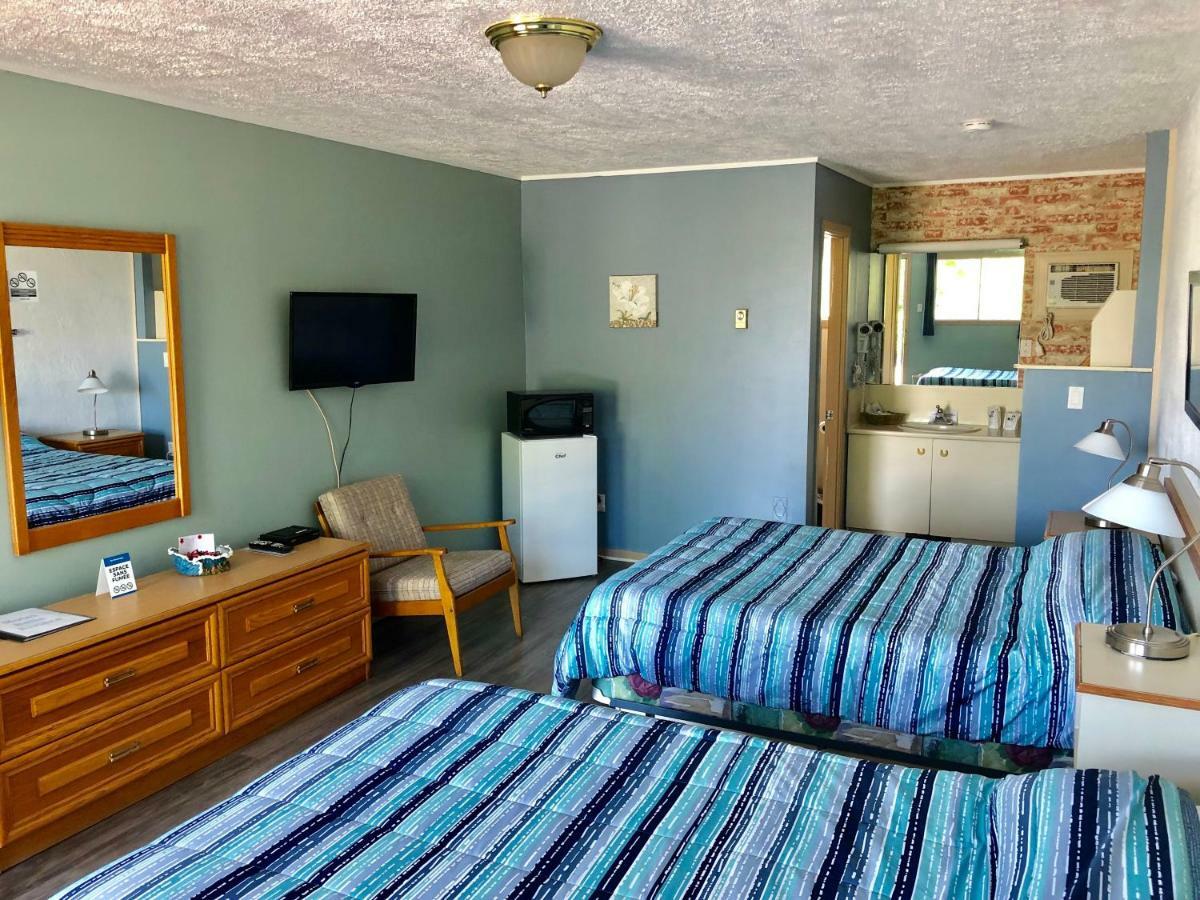 Motel Belle Riviere Saint-Jean-sur-Richelieu ภายนอก รูปภาพ